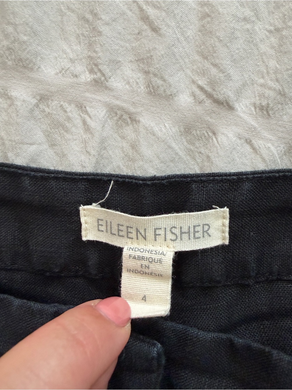 Eileen Fisher Organic Linen Bermuda Shorts Black Size 4 - Picture 6 of 8